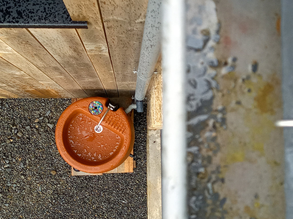 Gutter strainers to filter rainwater